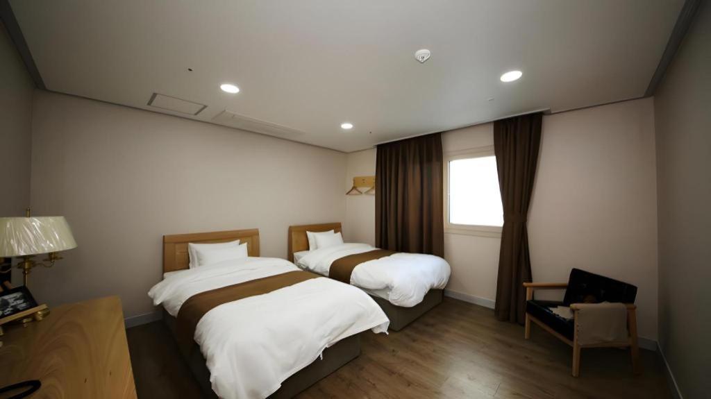 Hotel Aroha Jeju Seogwipo Dış mekan fotoğraf