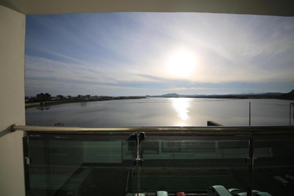 Hotel Aroha Jeju Seogwipo Dış mekan fotoğraf