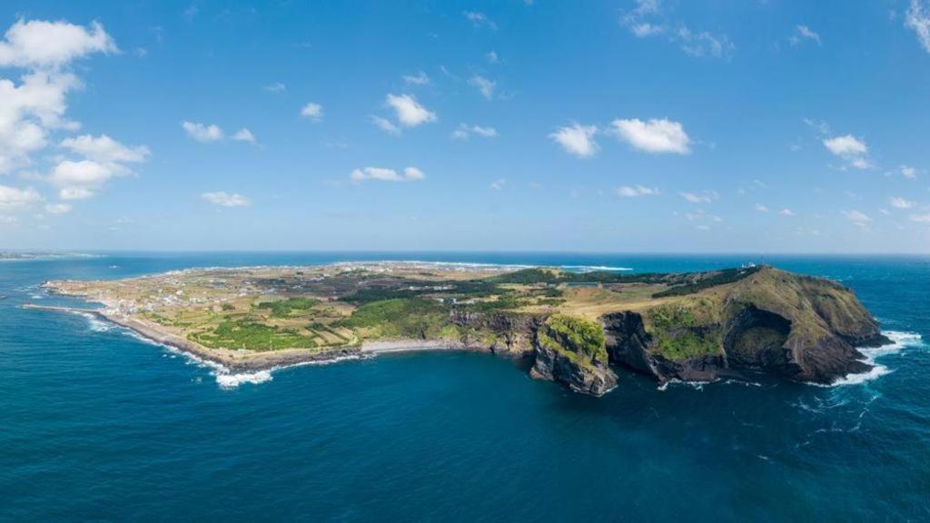 Hotel Aroha Jeju Seogwipo Dış mekan fotoğraf