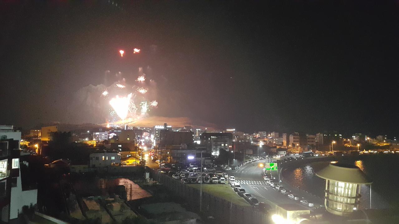 Hotel Aroha Jeju Seogwipo Dış mekan fotoğraf
